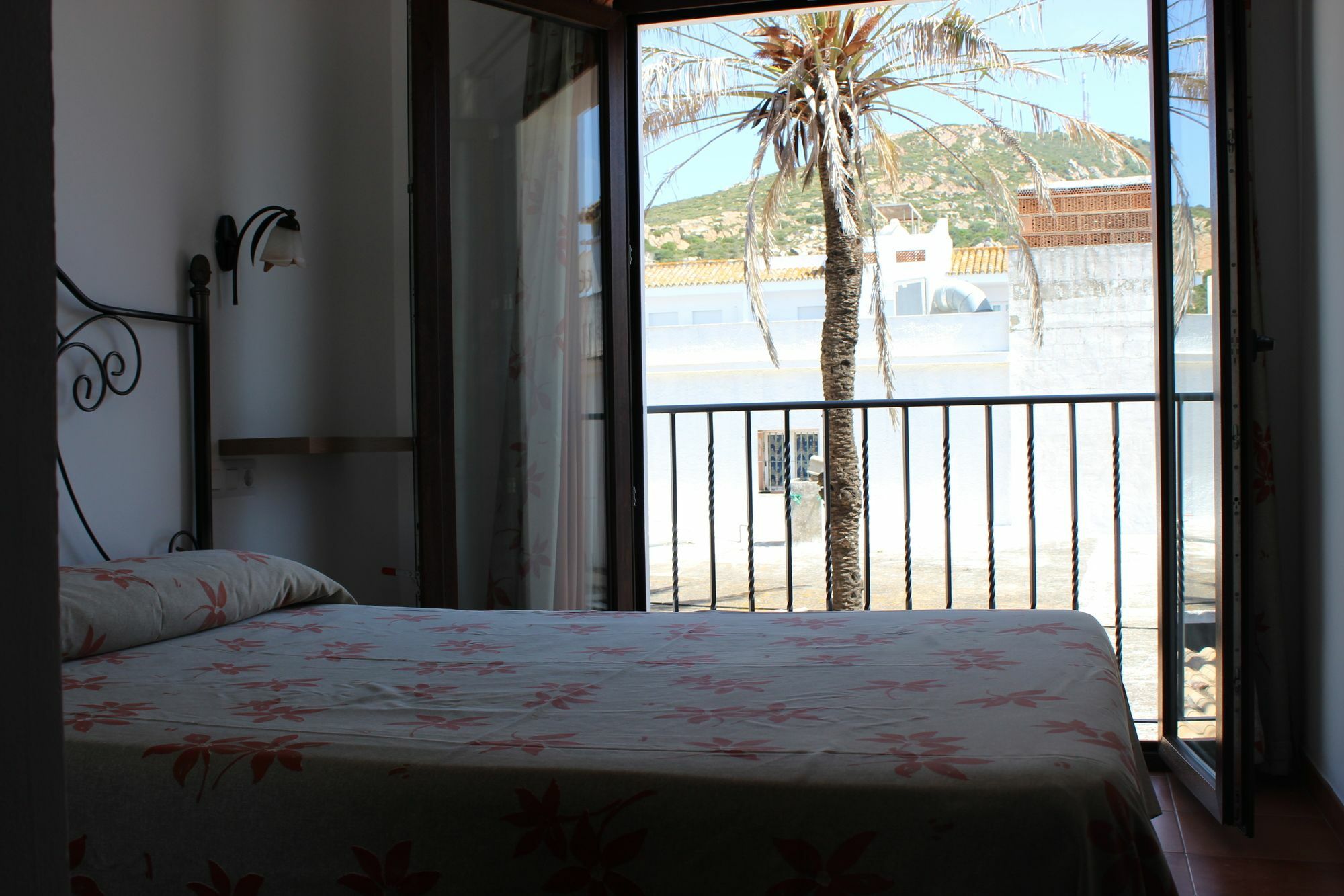 Hostal Jadraza Zahara de los Atunes Buitenkant foto